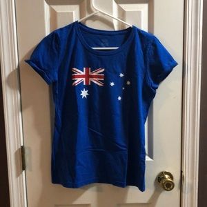 ✨4 for $25 ✨ Australian flag shirt